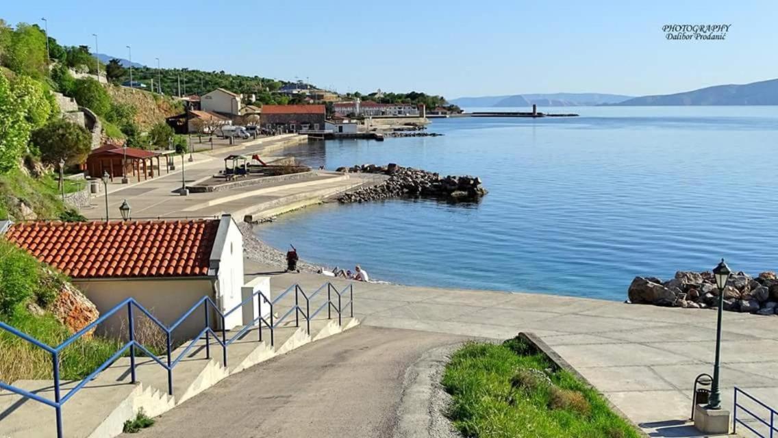 Lana 2 Apartment Senj  Luaran gambar